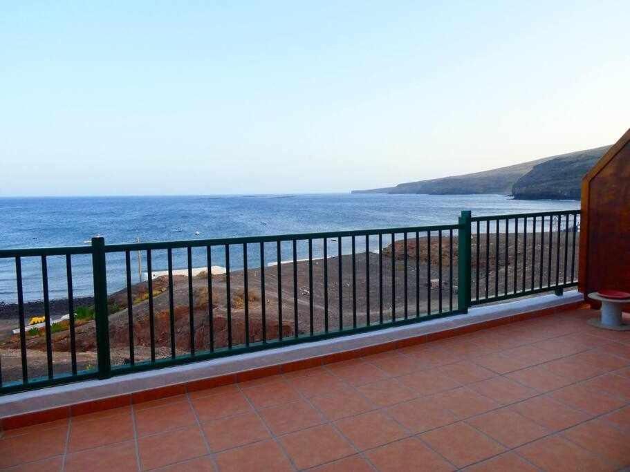 Apartamento Vacacional Barquito En Playa Quemada Exterior photo